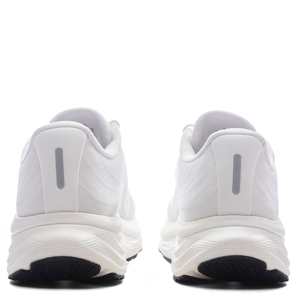 PG7 - White/Blue