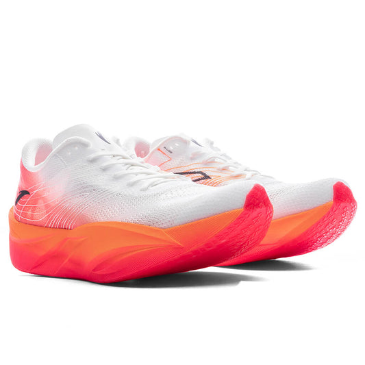 C202 6 - White/Red/Orange