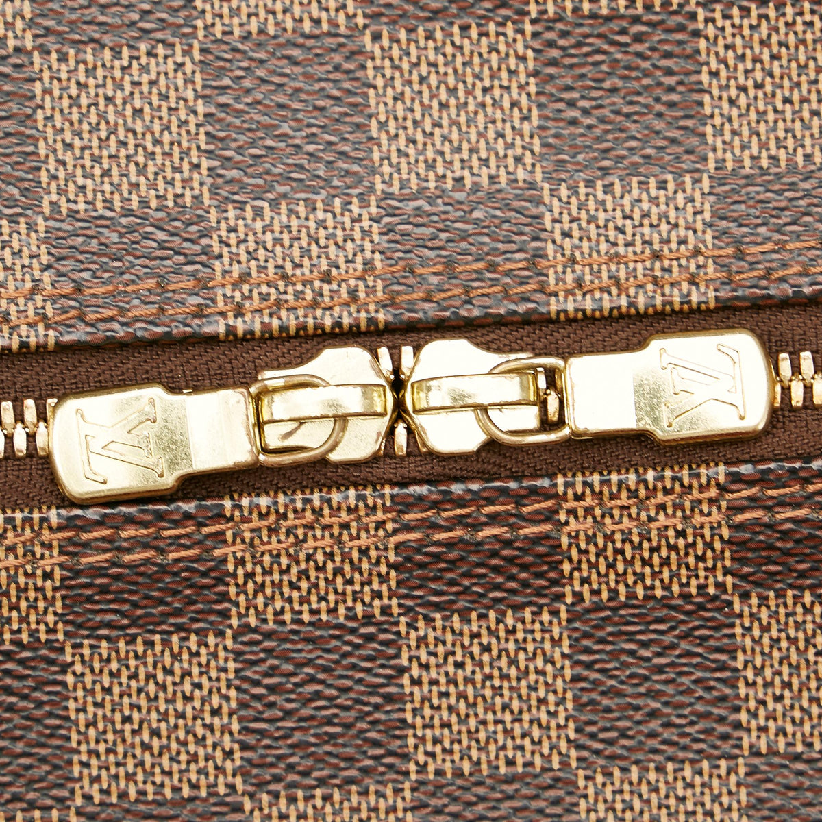 Louis Vuitton Damier Ebene Naviglio (SHG-23098)
