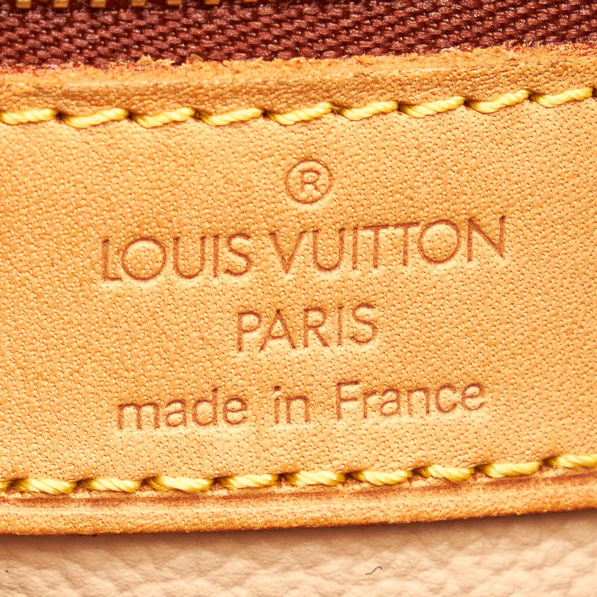 Louis Vuitton Monogram Petit Bucket (SHG-26574)