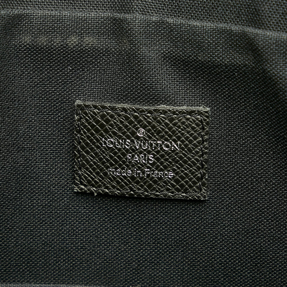 Louis Vuitton Taiga Porte-Documents Business Bag (SHG-28146)