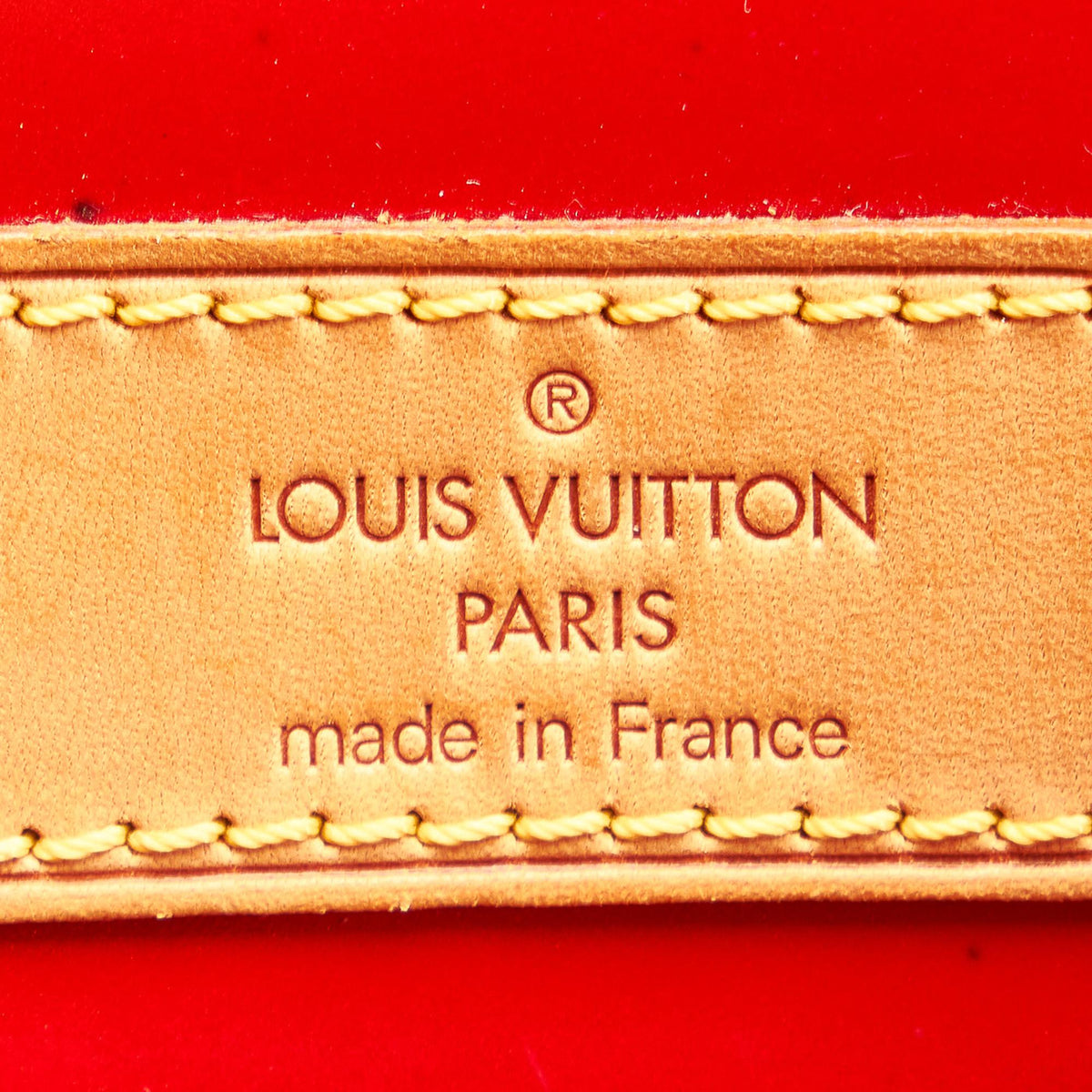 Louis Vuitton Vernis Reade MM (SHG-26902)