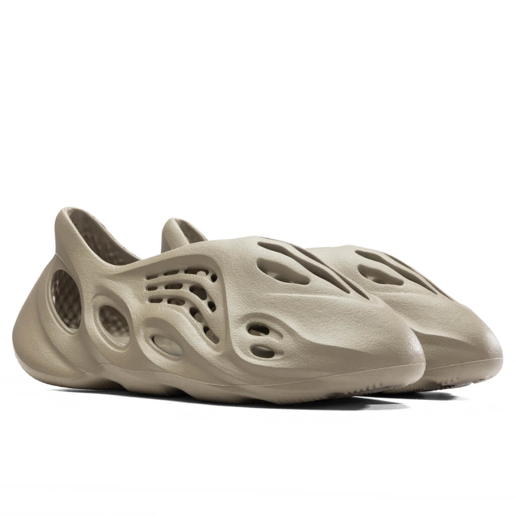 Yeezy Foam RNR - Stone Taupe